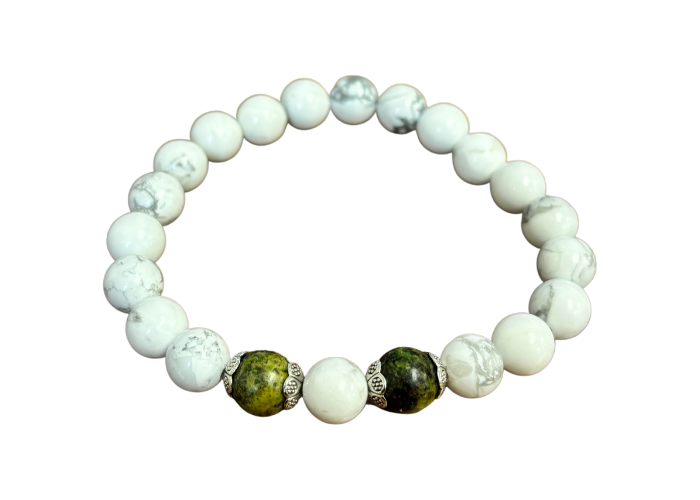 Howlite & Turquoise Beaded Bracelet